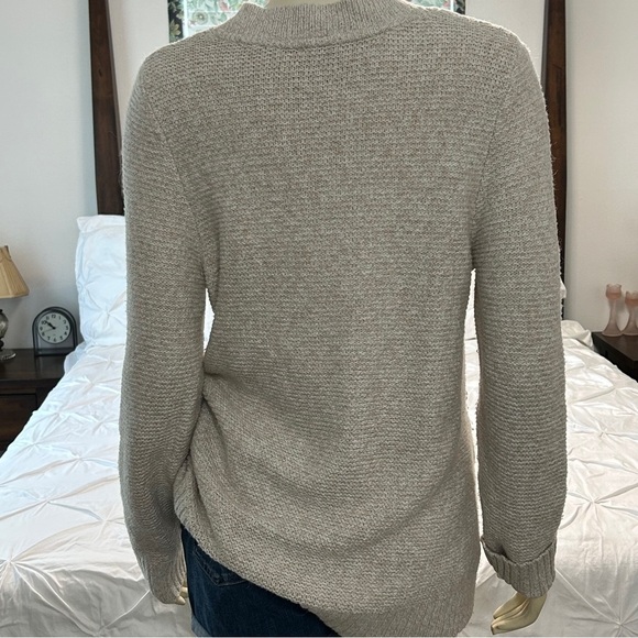 J. JILL Oversized Fit V-Neck Sweater Women’s Size Medium - Picture 5 of 14